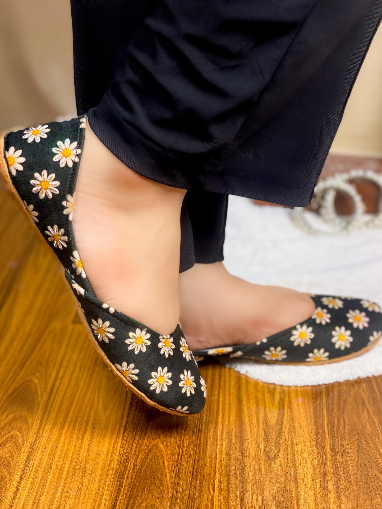DAISY DUST