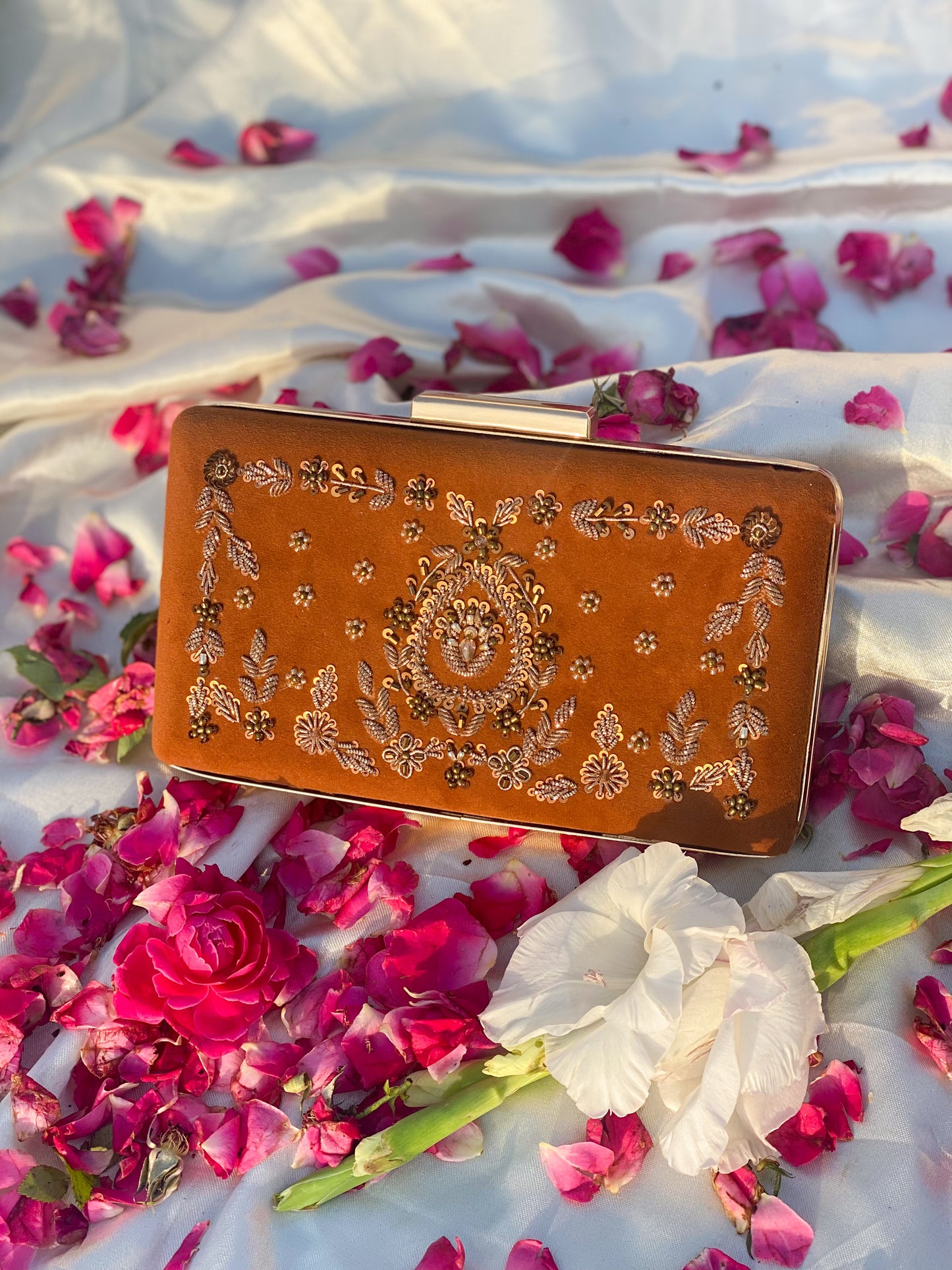 SITARA MUSTARD CLUTCH