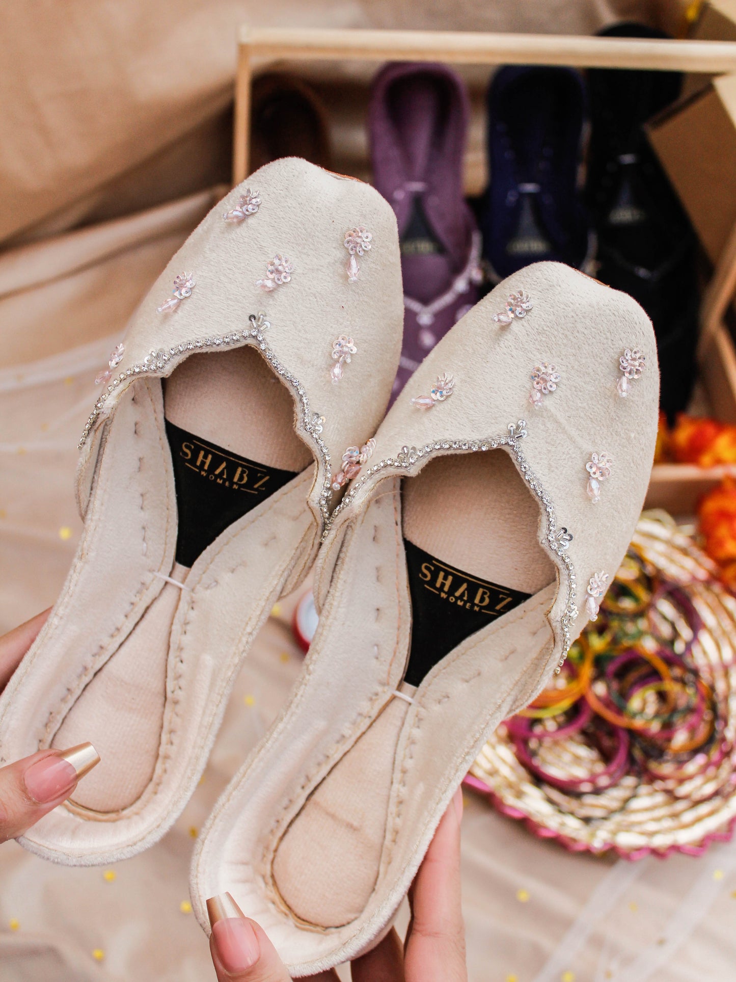 PEARL OFFWHITE