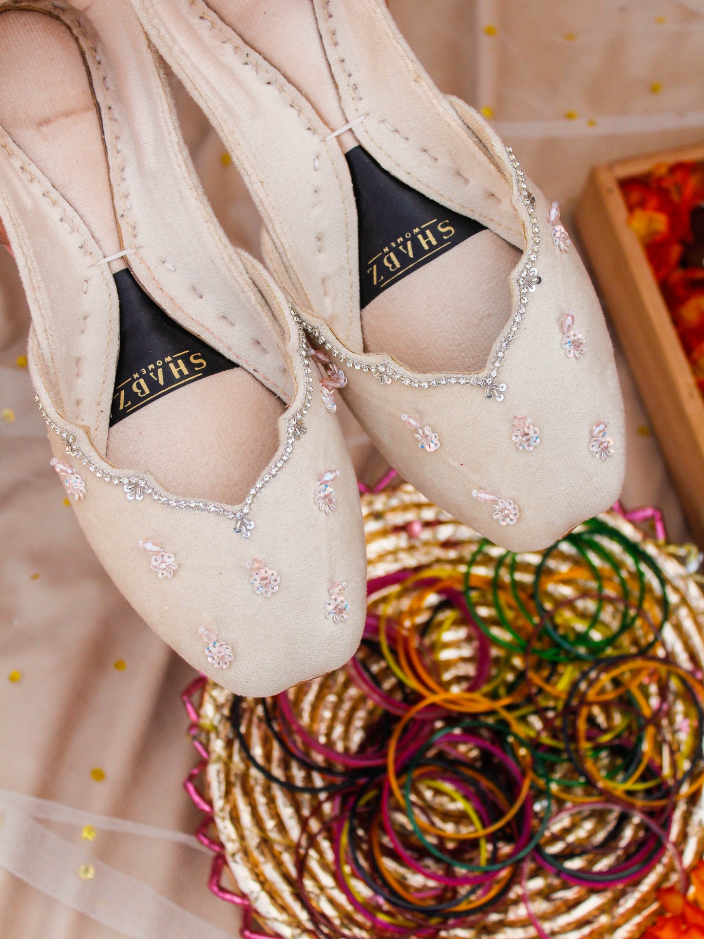 PEARL OFFWHITE