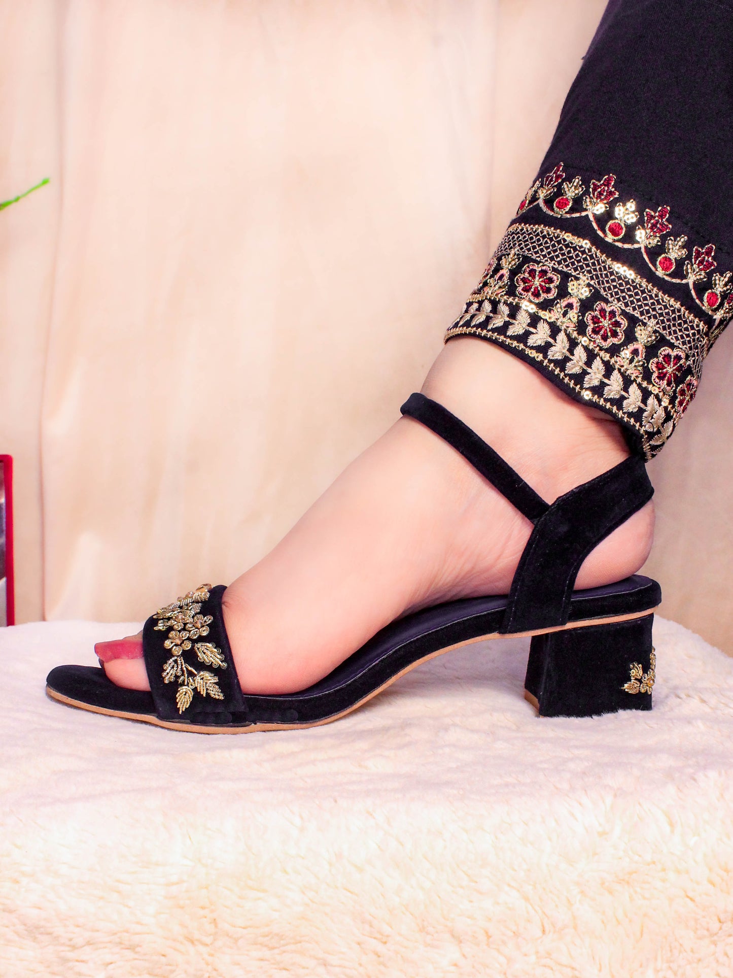 DHALIA HEEL (DEEP BLUE)